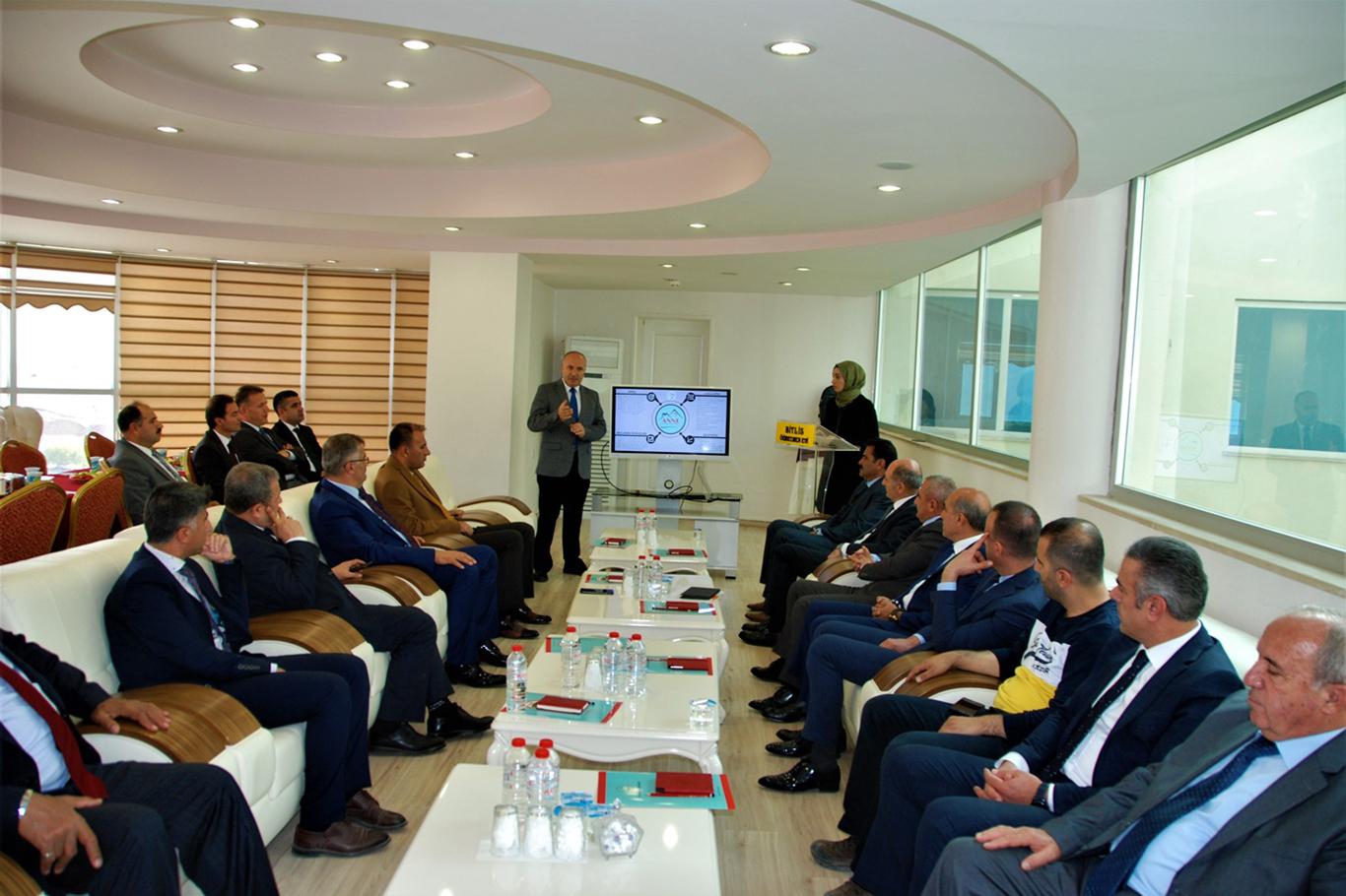 Milli eğitim müdürleri bölge toplantısı Bitlis’te yapıldı